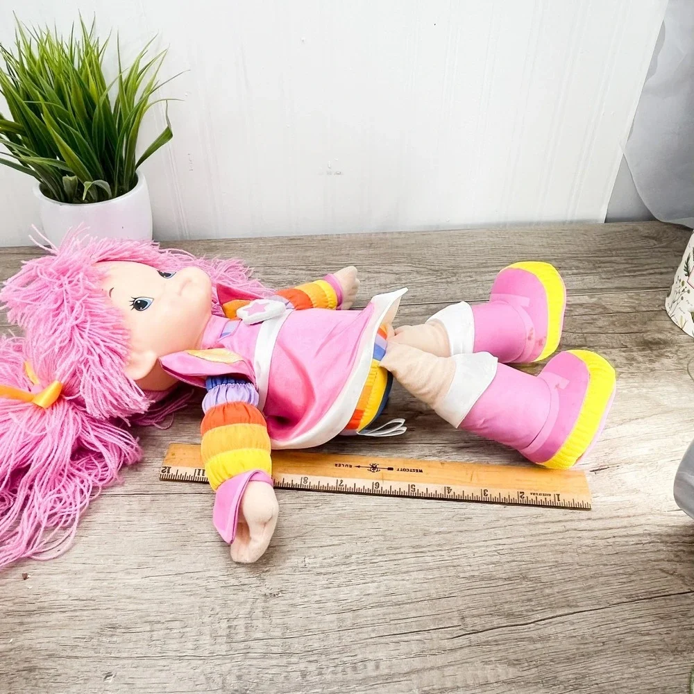 Rainbow‎ Brite Tickled Pink 16